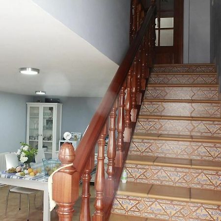 House With 2 Bedrooms In Bueu, With Enclosed Garden And Wifi - 60 M Fr Bagian luar foto